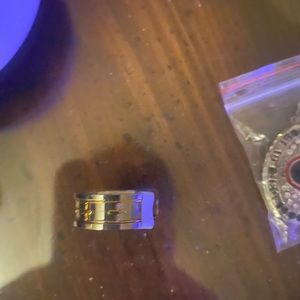 Size 10 Cross Spinner Ring